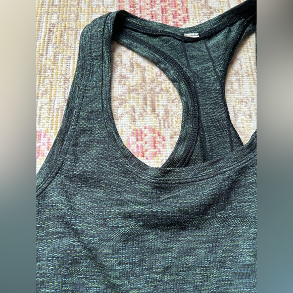 Swiftly tech razorback tank - Picture 2 of 3